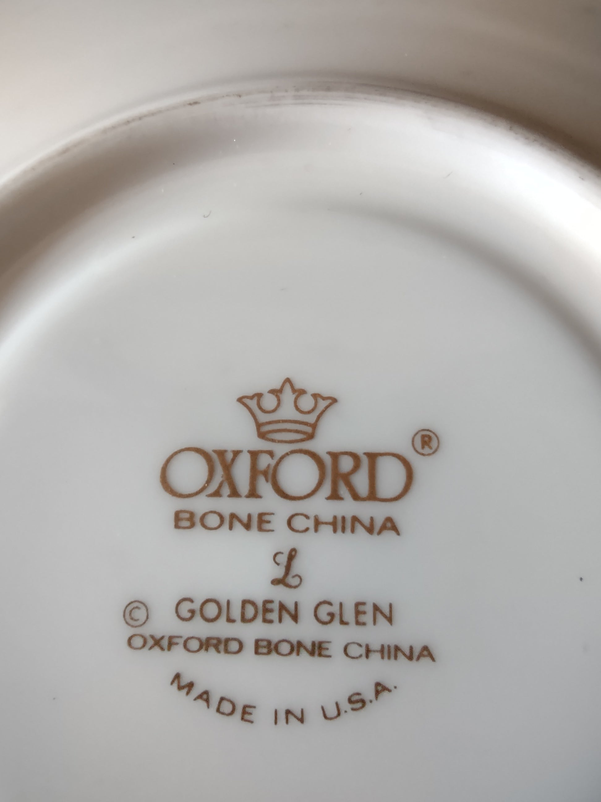 Vintage Oxford Bone China Golden Glen Saucer [6998]