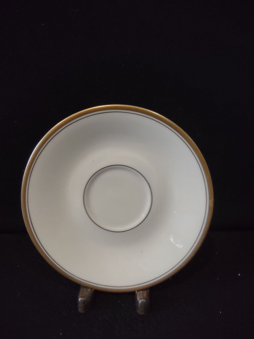 Vintage Syracuse China Regent White & Gold Band Saucer [7005]