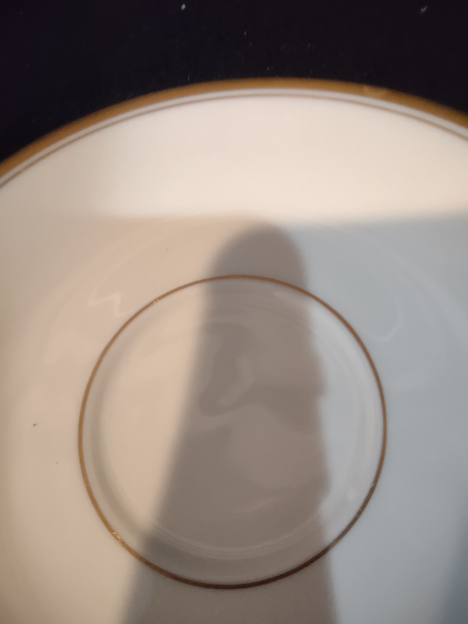 Vintage Syracuse China Regent White & Gold Band Saucer [7005]
