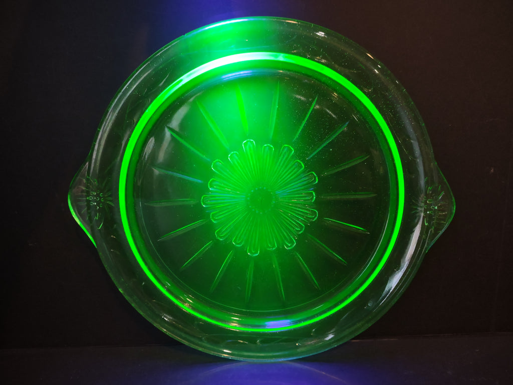 Vintage US Glass Co Green Uranium Depression Glass Handled Cake Plate IMPERFECT [7014]