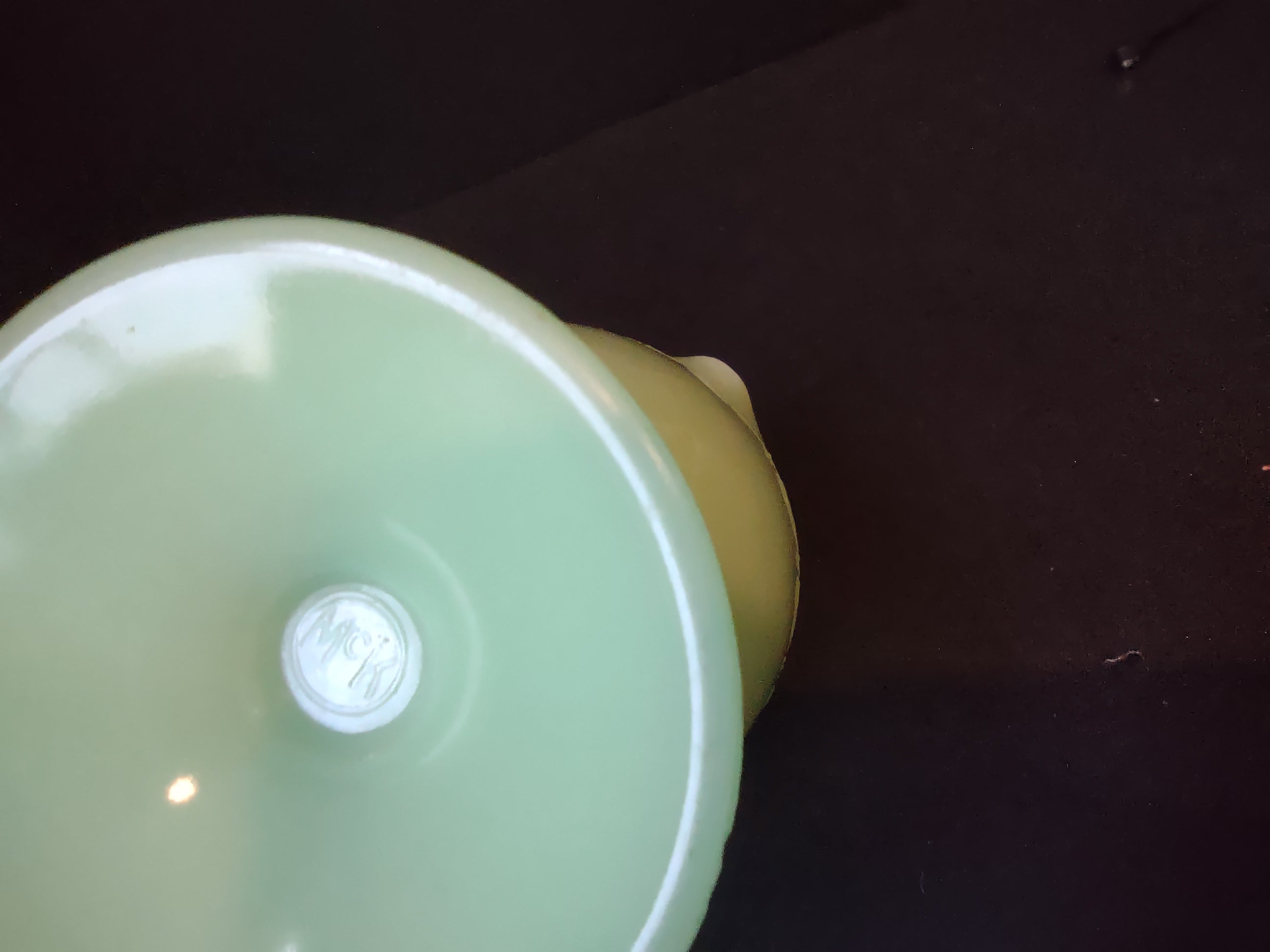 Vintage McKee Jadeite Green Uranium Glass Footed Creamer Scalloped Rim [7011]