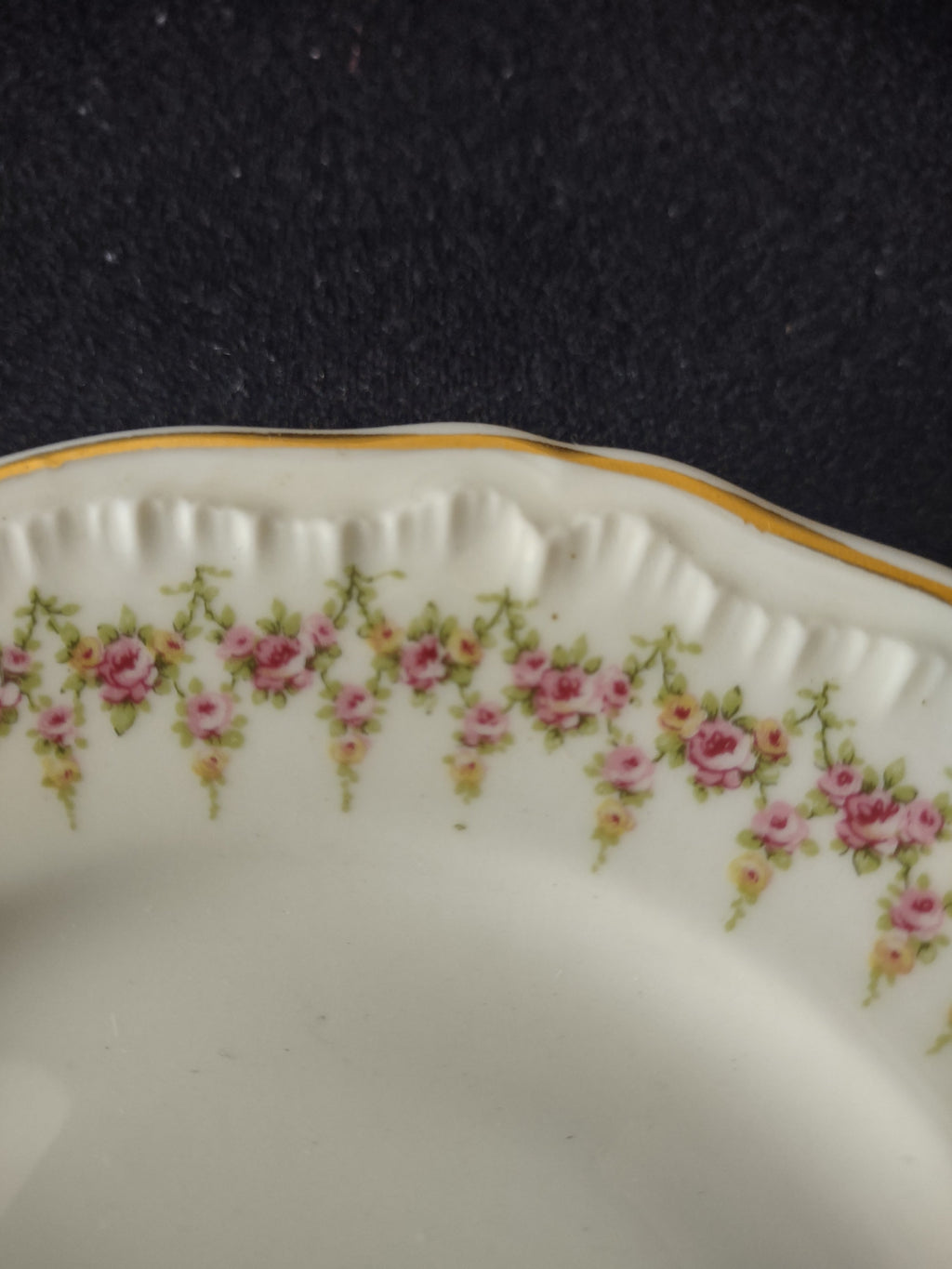 Theodore Haviland NY plate - close up of pink rose garland pattern and gold rim