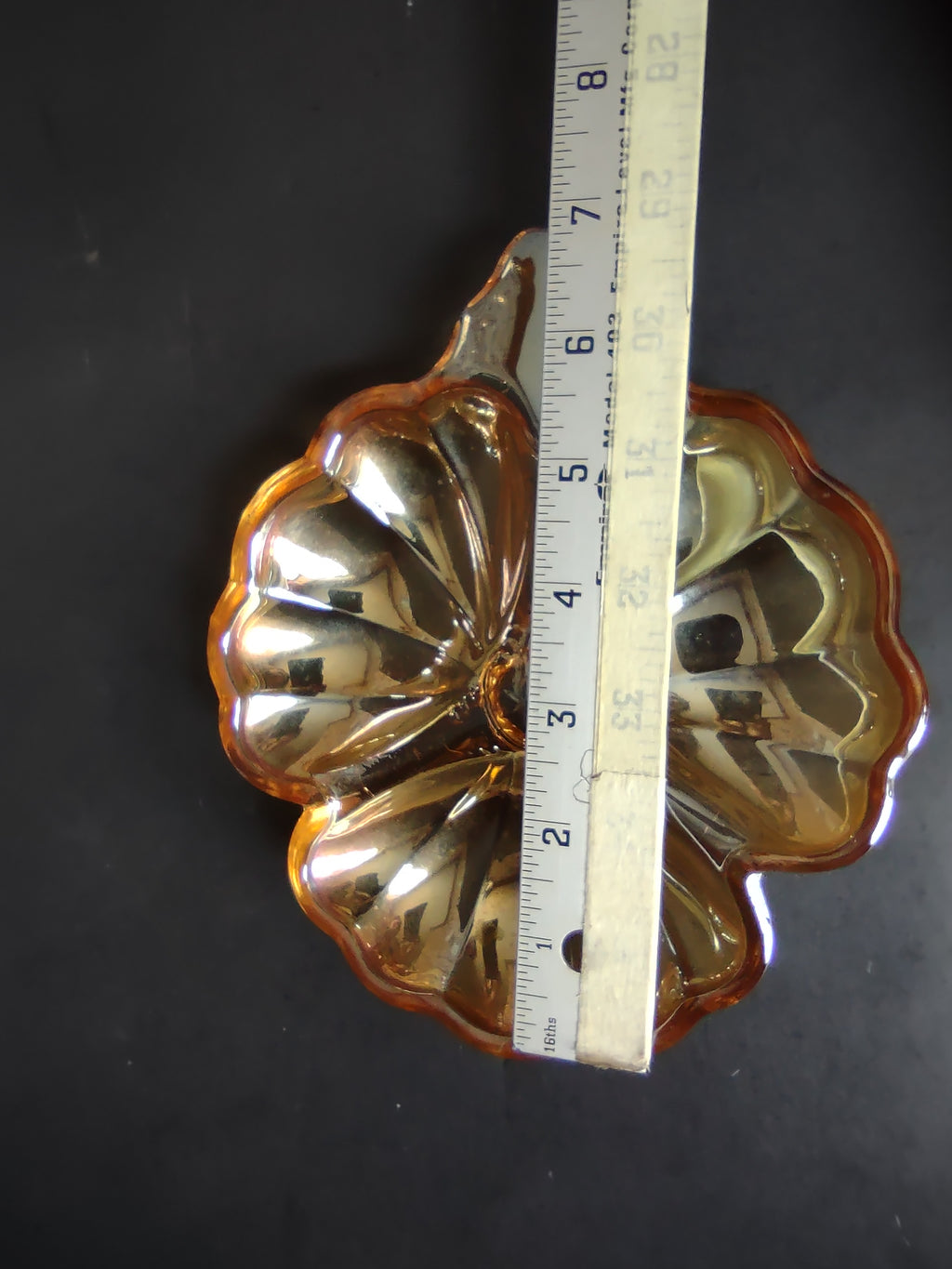 Vintage Marigold Carnival Glass Iridescent Leaf Flower Nappy Dishes Pair [7041]