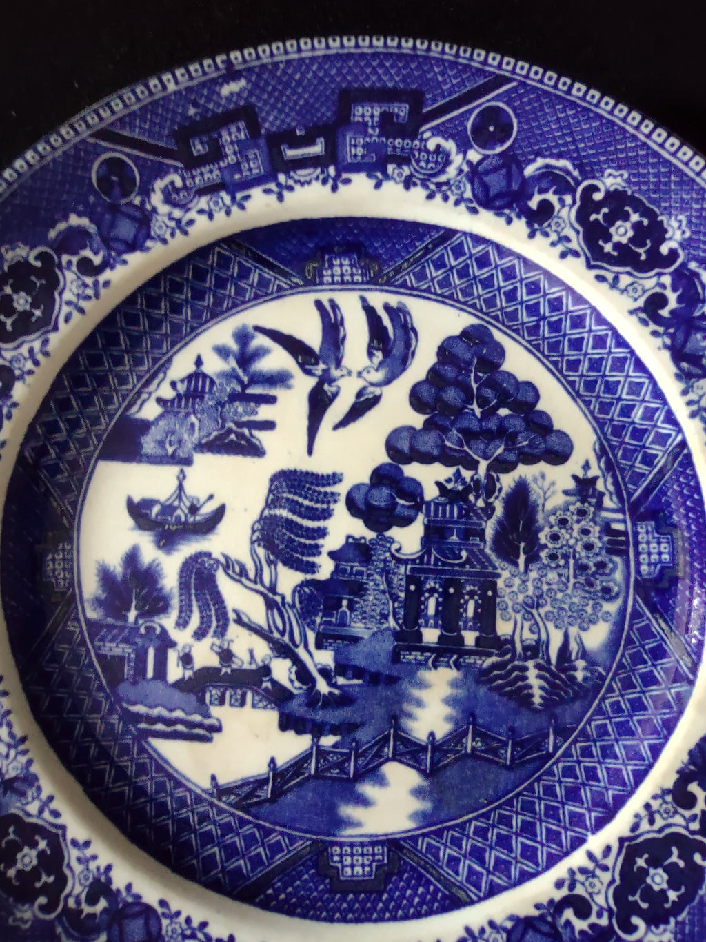 Vintage Buffalo Pottery Blue Willow Plate scene detail pagoda and bridge