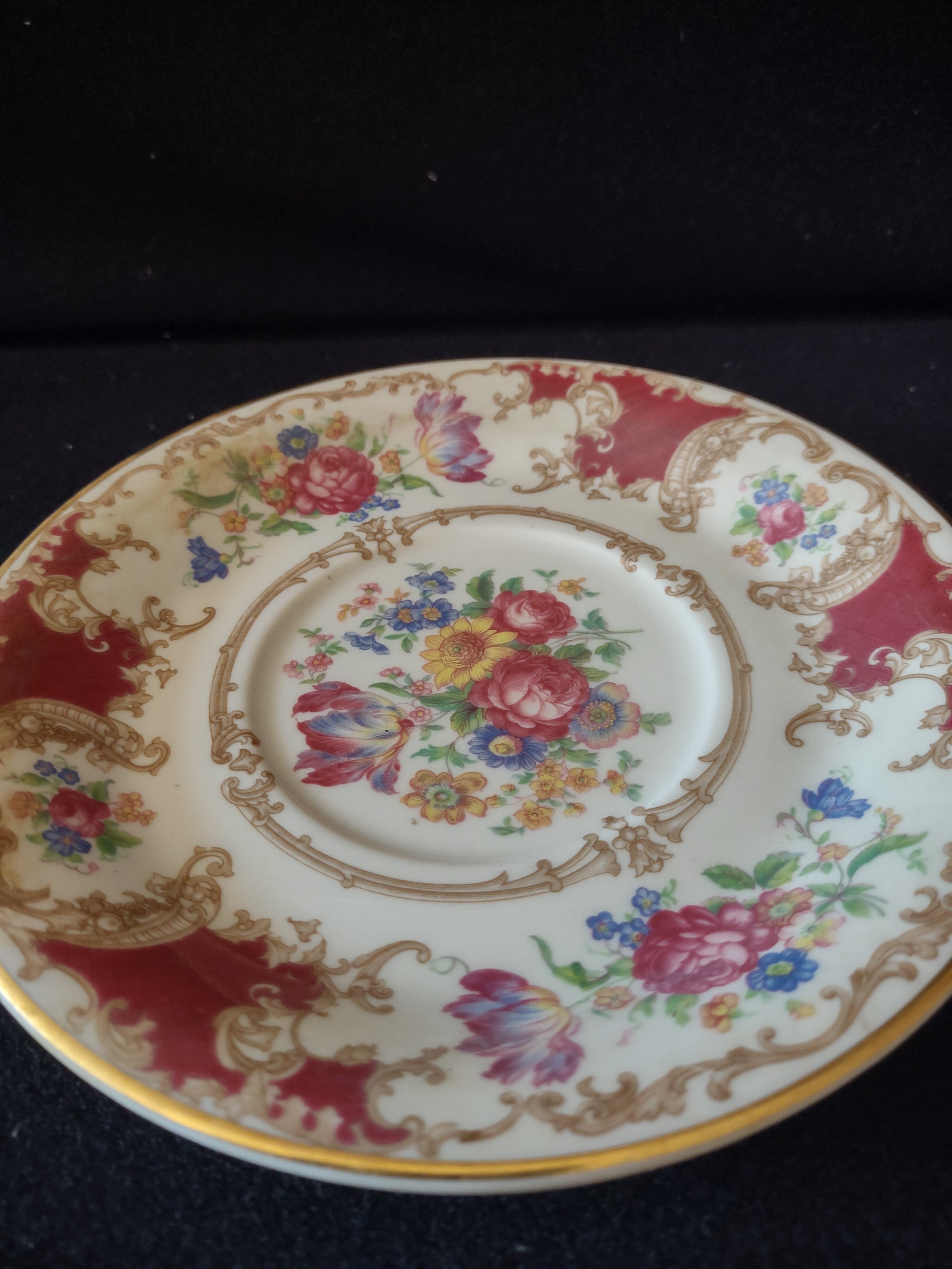 Vintage Syracuse China Rococo Floral Crimson Saucer [7053]