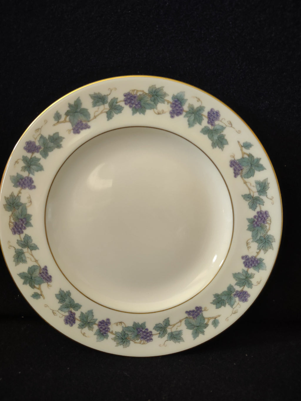 Vintage Theodore Haviland New York Arbor pattern plate - front view showing purple grape vine border and gold rim