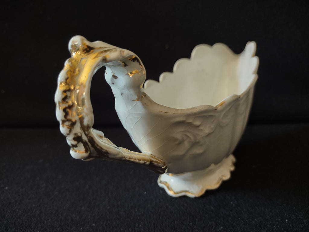 Vintage East Palestine Pottery De Soto Gravy Boat Embossed Scallop Gold [7057]
