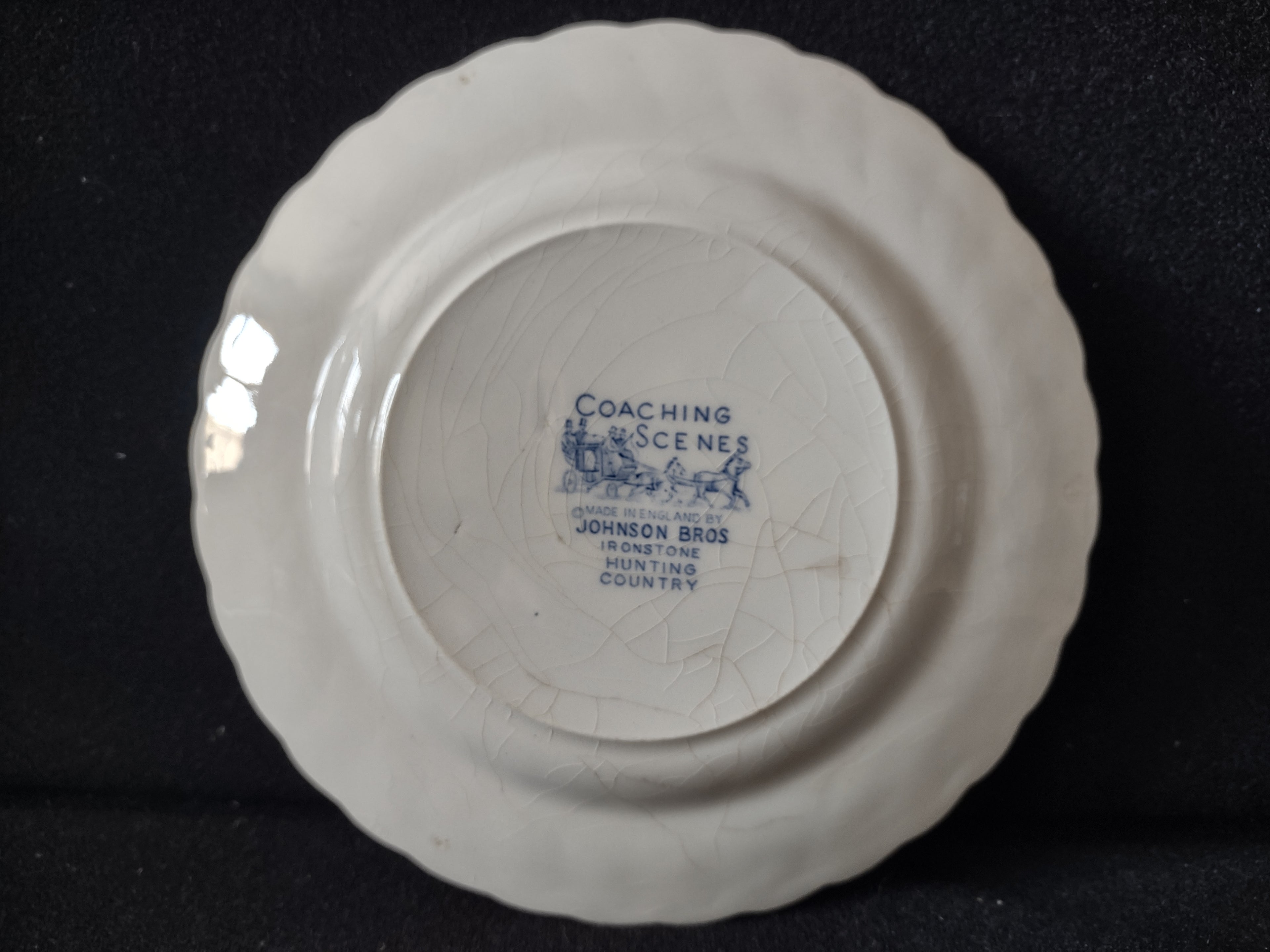 Vintage Johnson Bros Coaching Scenes Hunting Country 6" Plate Blue IMPERFECT [7064]