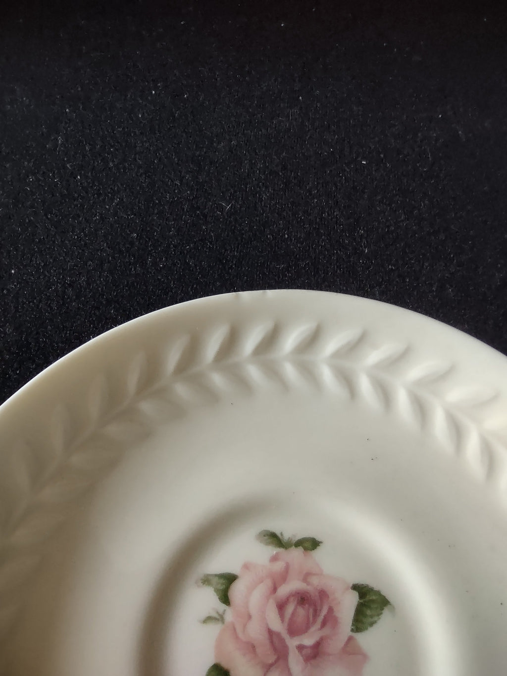 Theodore Haviland Regents Park Rose saucer pink rose center motif close-up