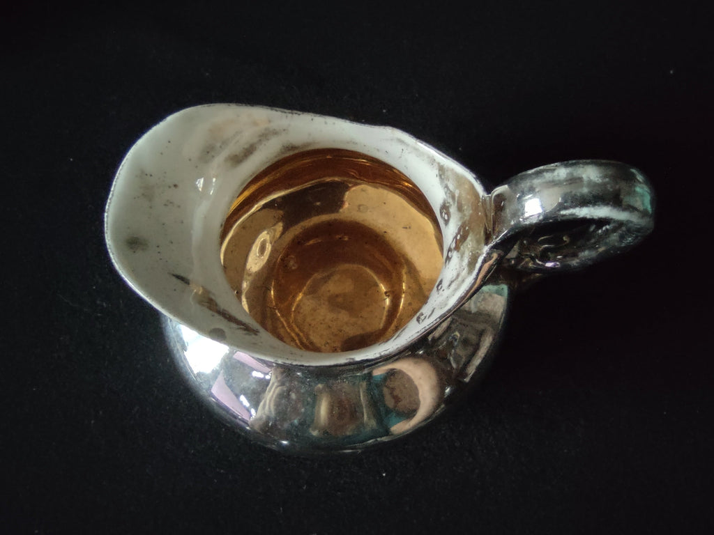 Sugar bowl lid with ornate finial knob