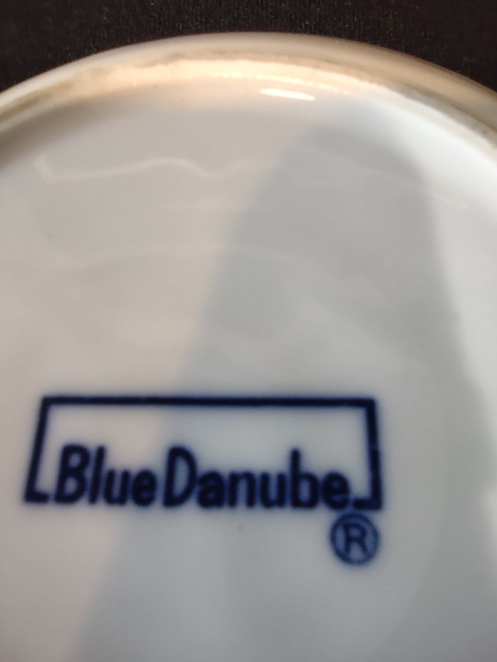 Blue Danube Blue Onion saucer additional detail view