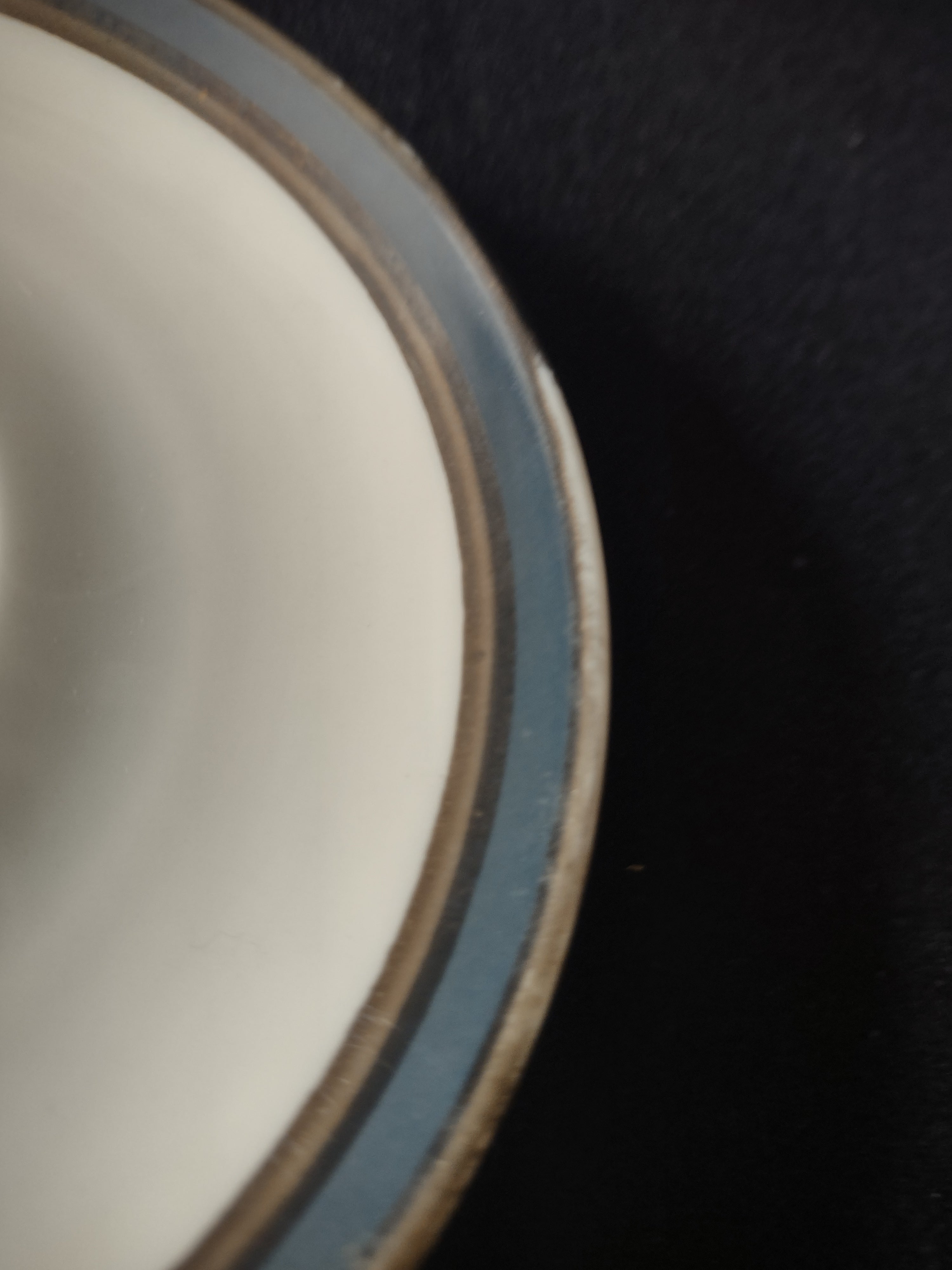 Gorham Contessa saucer rim detail showing teal and platinum banding