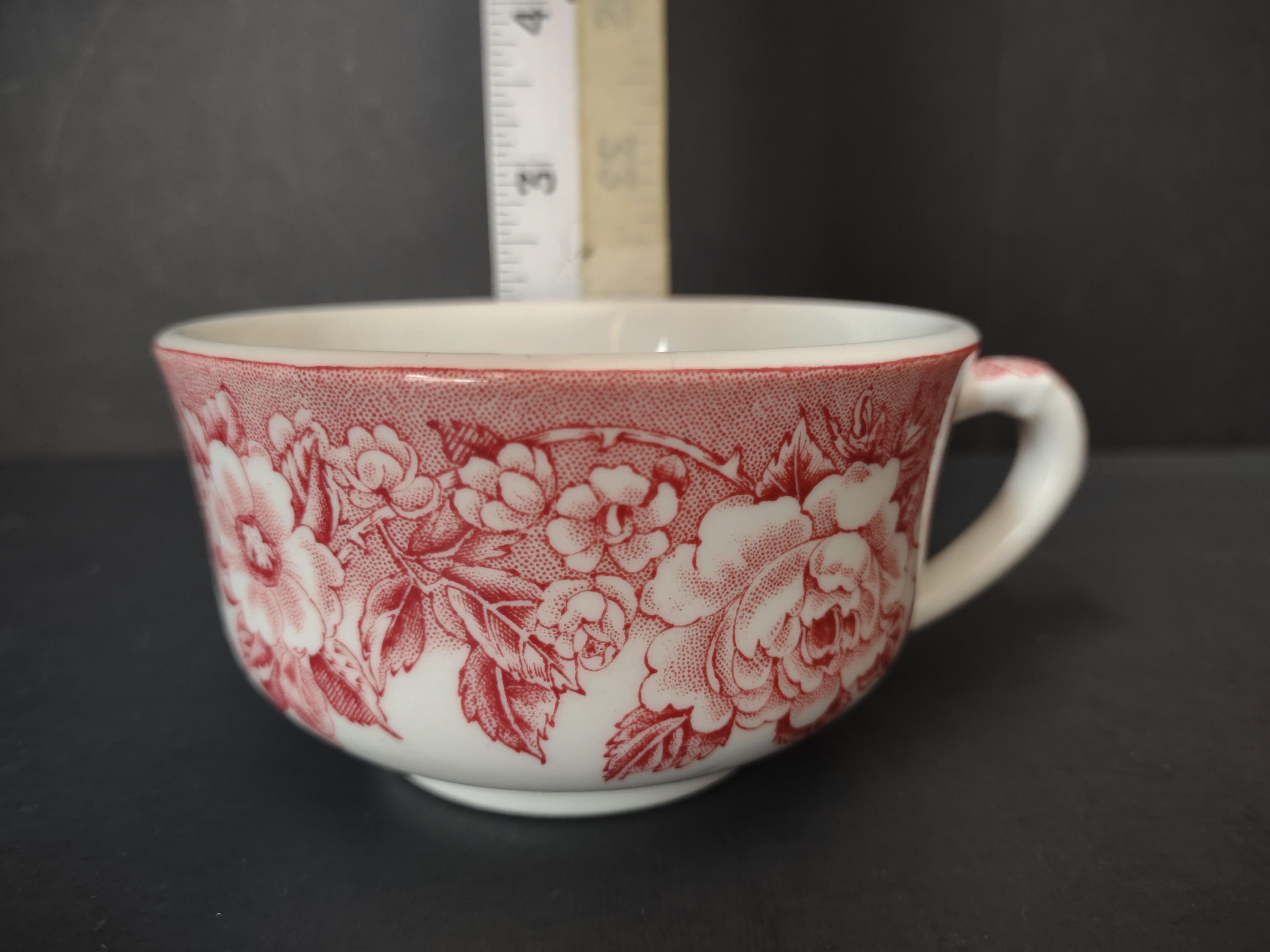 Vintage Shenango China Red Rose Transferware Teacup [7141]
