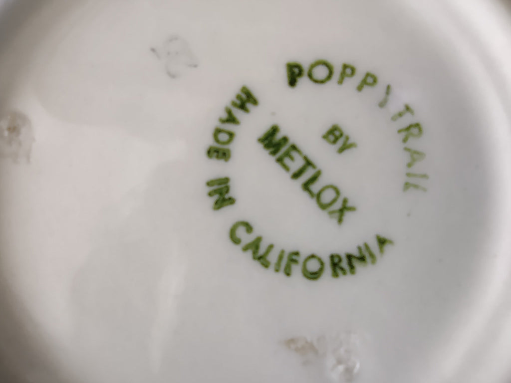 Metlox Poppytrail folk art sugar bowl - bird on flowering vine side