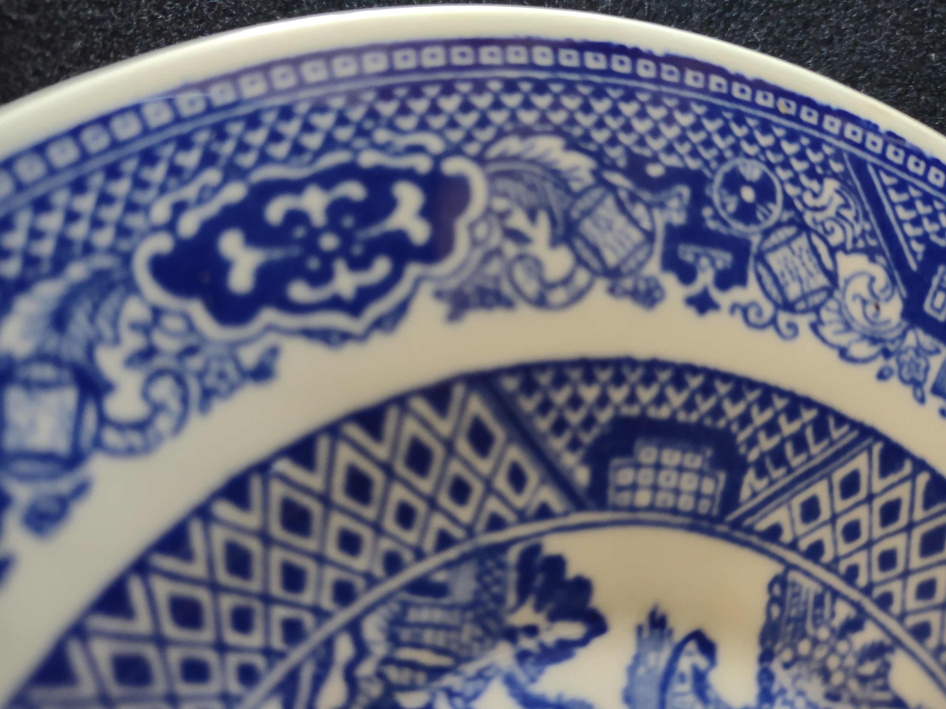 Royal China Willow Ware saucer additional detail view