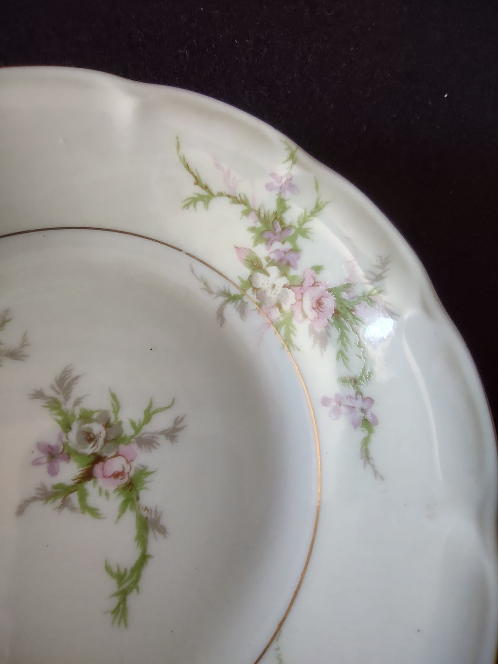 Theodore Haviland Rosalinde berry bowl with ruler showing approximately 5 inch diameter