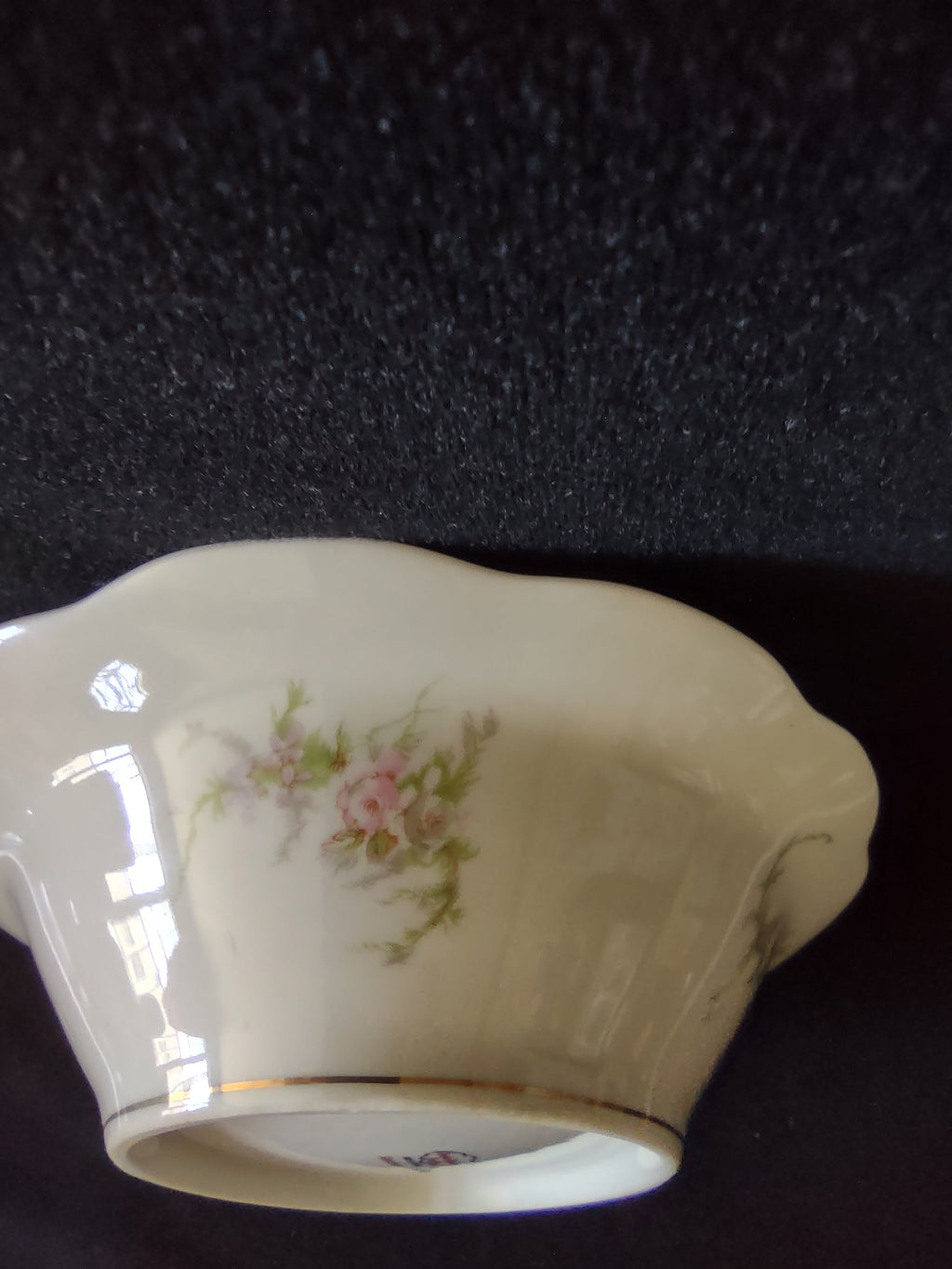 Theodore Haviland New York Rosalinde backstamp on oval serving bowl bottom