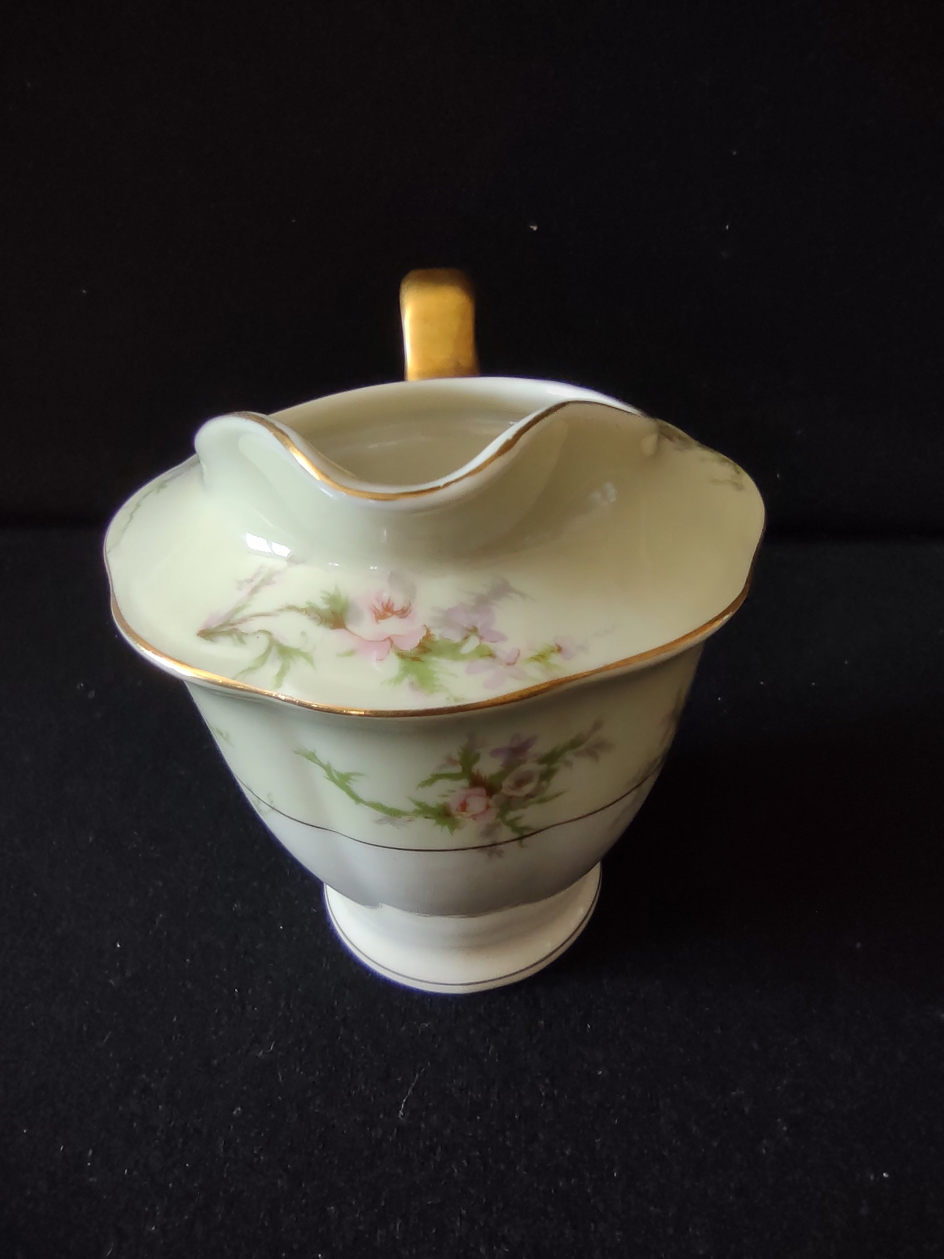 Theodore Haviland New York Rosalinde backstamp on creamer base