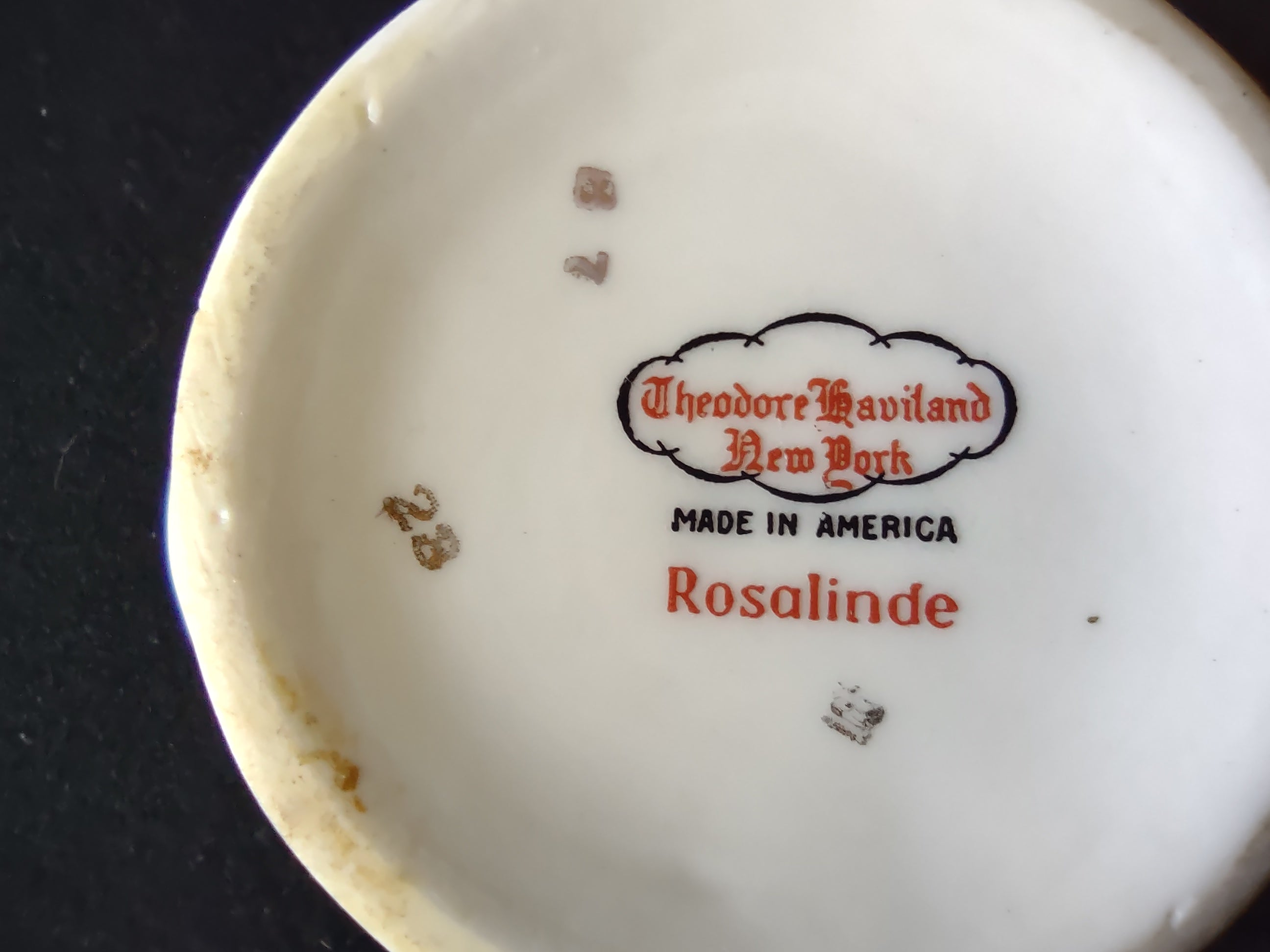 Theodore Haviland Rosalinde sugar bowl additional view