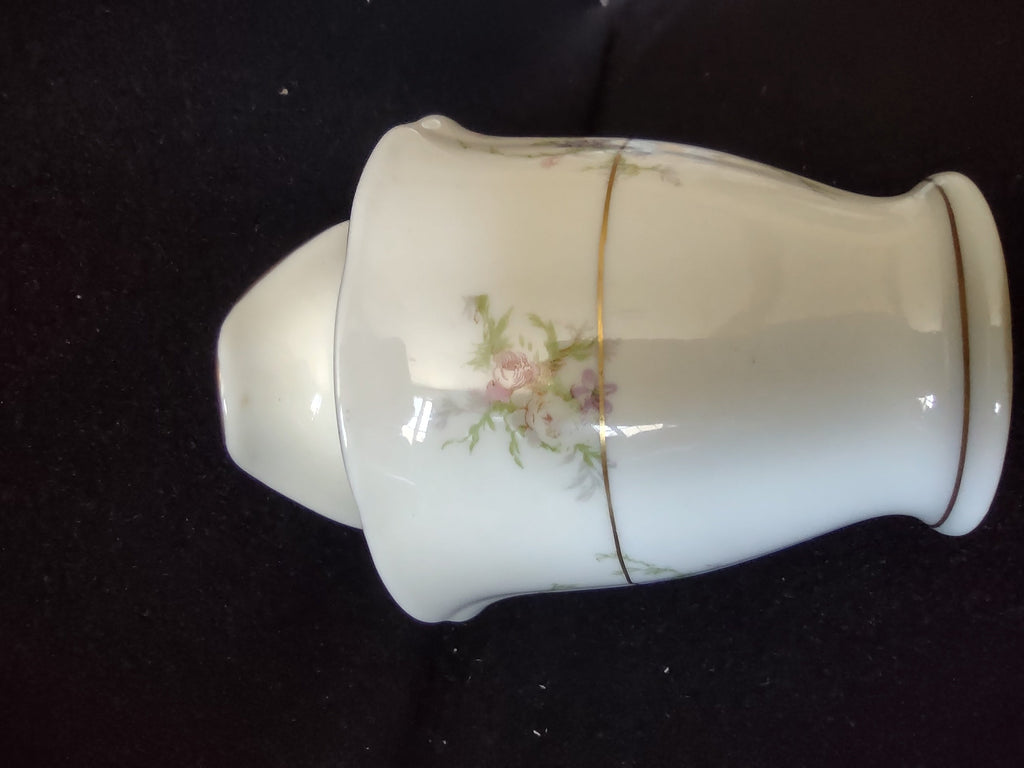 Theodore Haviland Rosalinde creamer bottom view showing foot ring