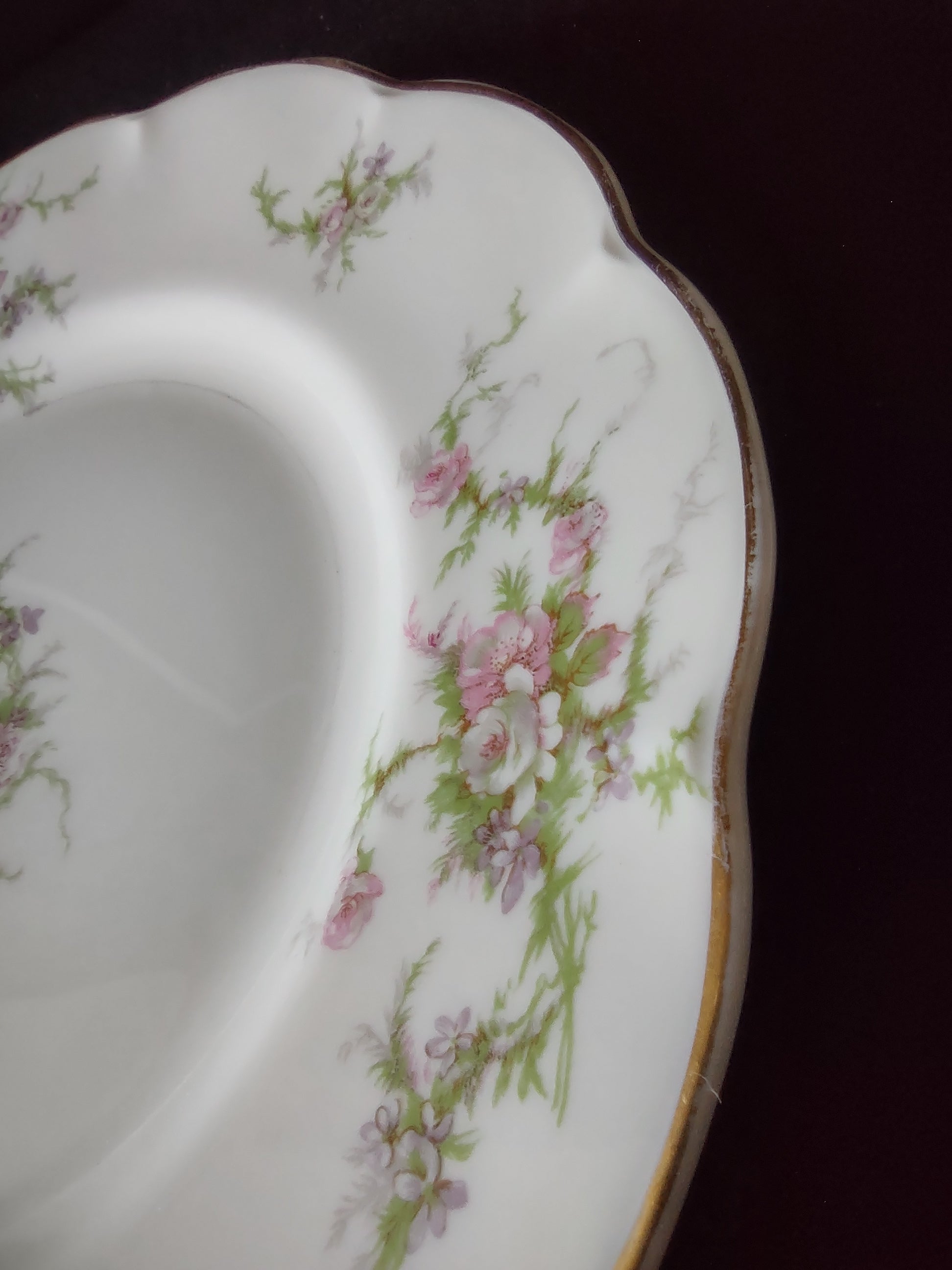 Vintage Theodore Haviland France Pink Floral Spray Plate - floral pattern overview
