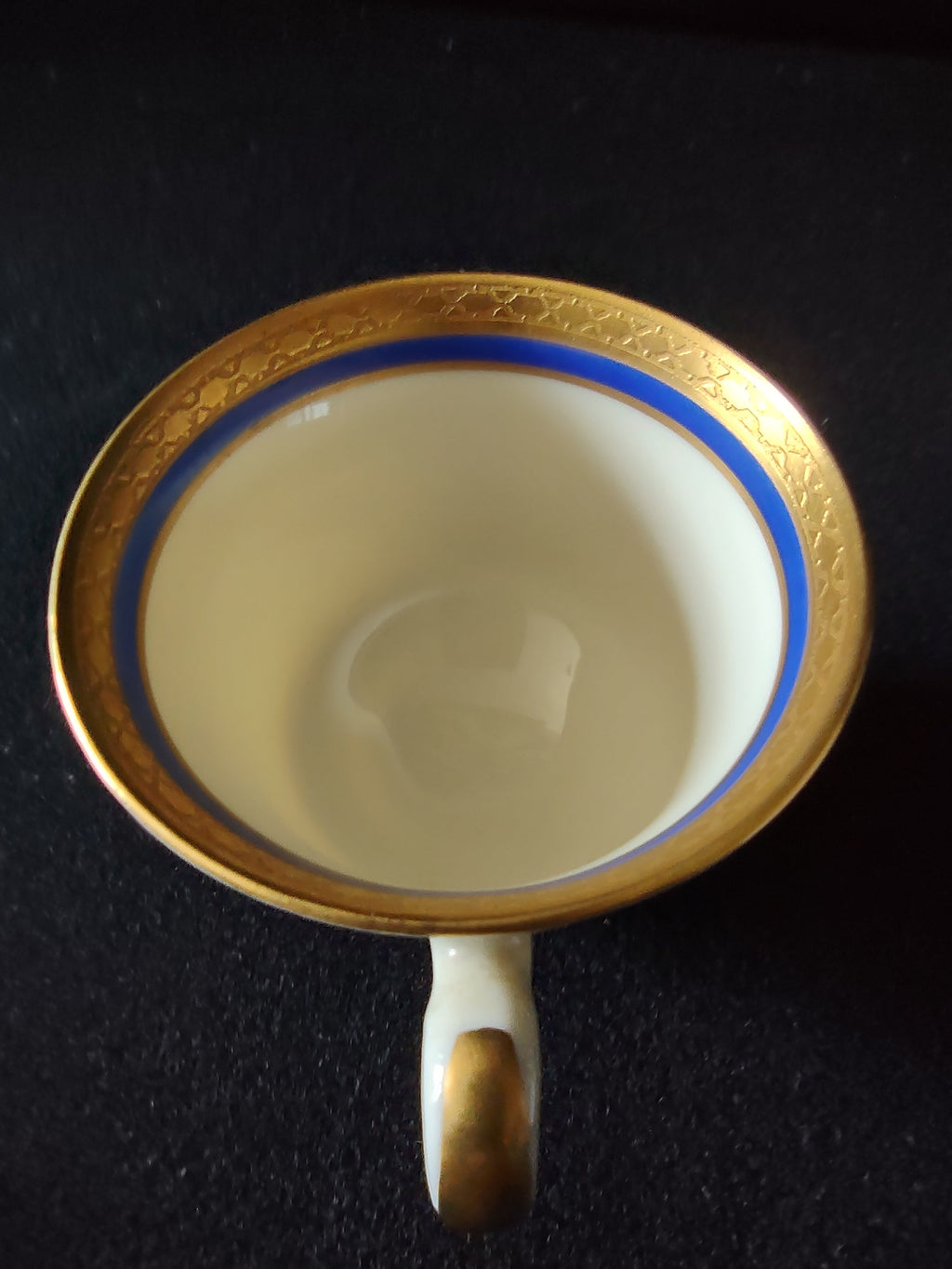 Syracuse China Old Ivory cup and saucer set side view