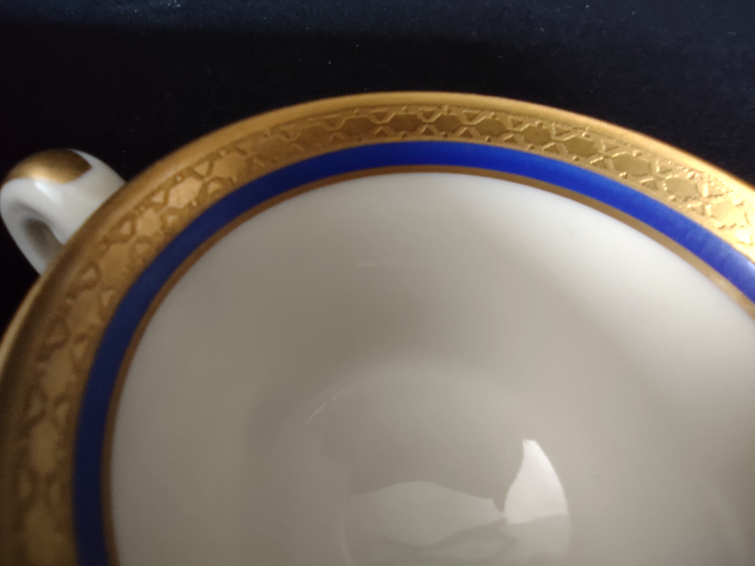 Syracuse China O.P.Co. backstamp on cup base