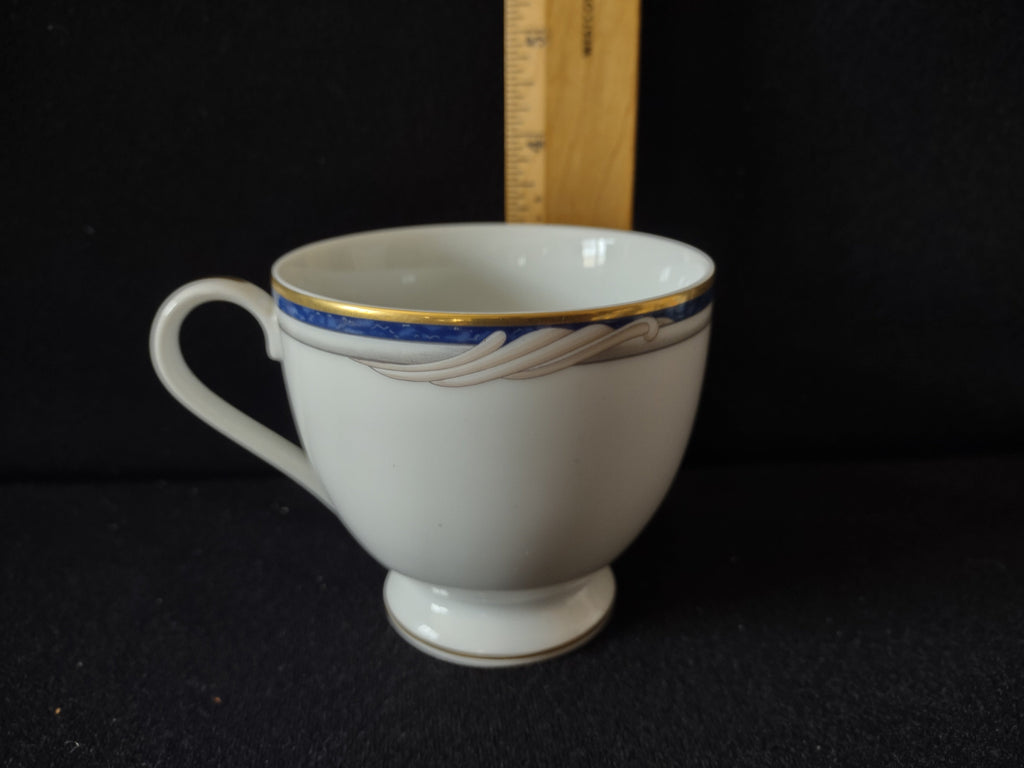 Gorham Golden Swirl Fine China teacup interior view