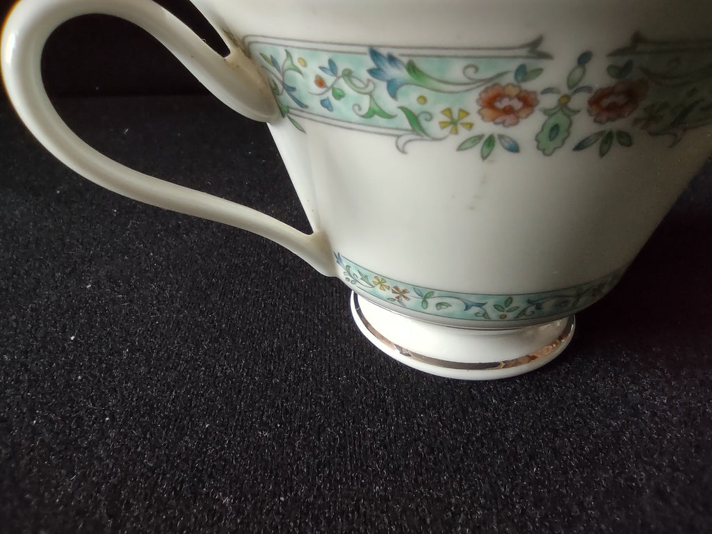 Oxford Bone China Lady Love teacup bottom backstamp view