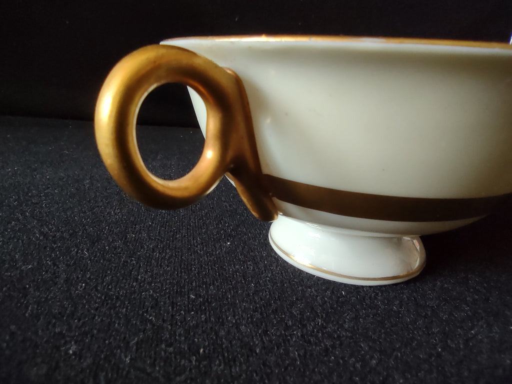 Gotham cup and saucer additional view
