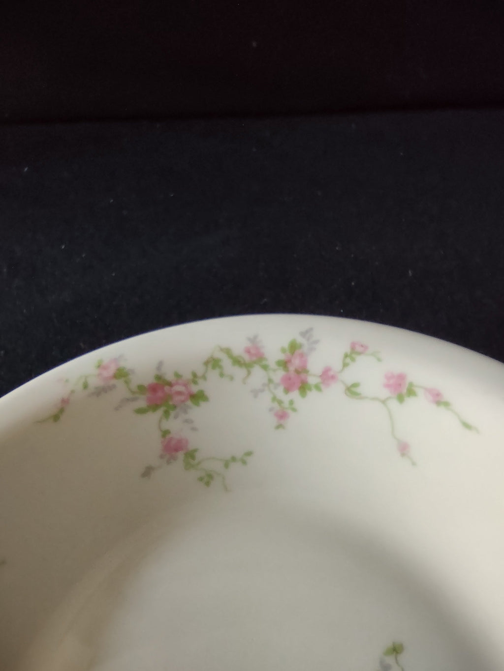 Pink Spray bowl pattern alternate angle