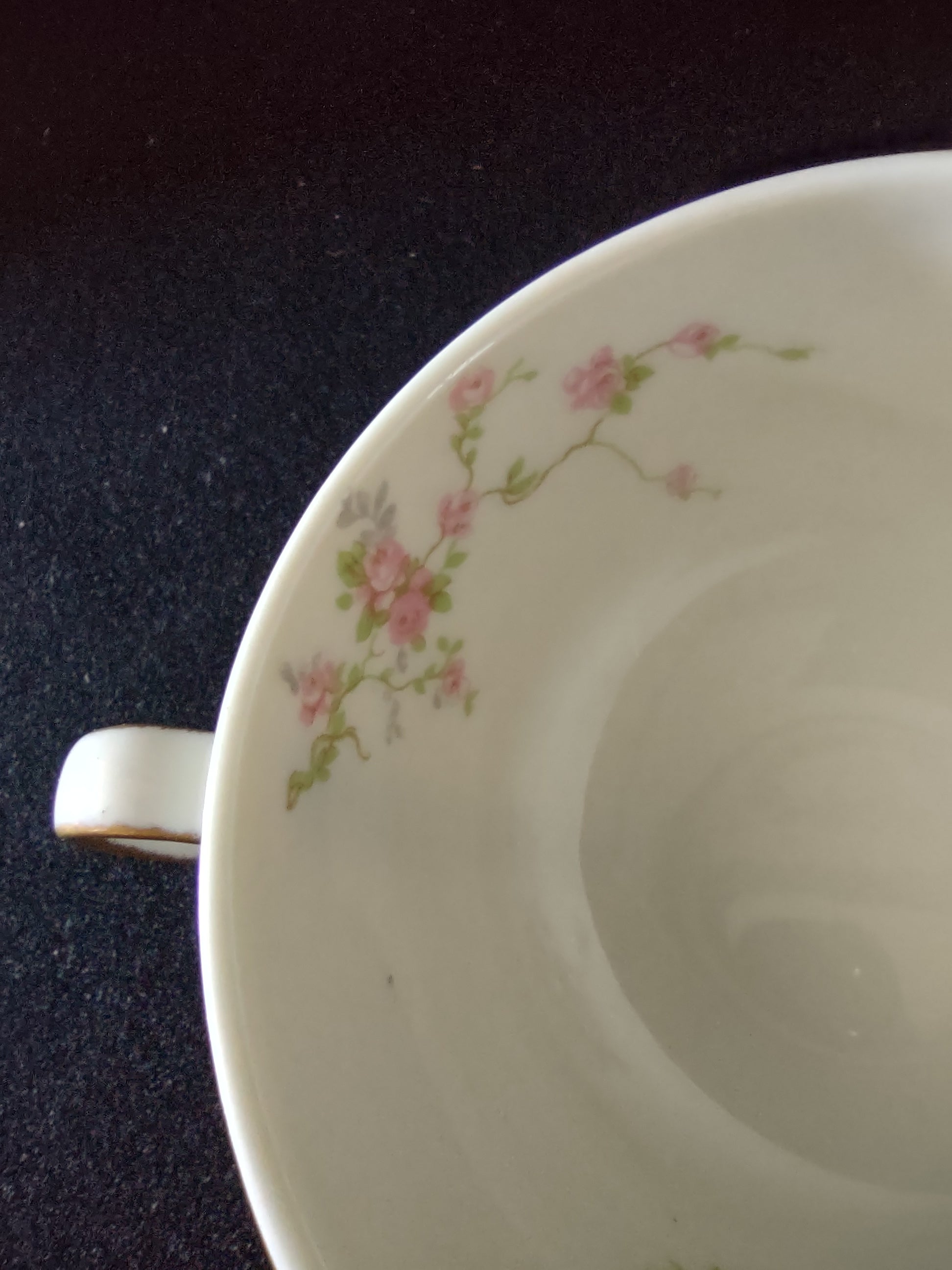 Theodore Haviland Pink Spray saucer bottom view