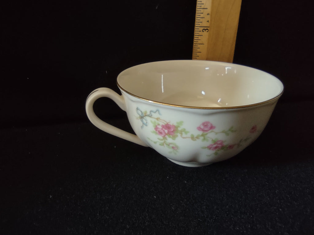 Vintage Theodore Haviland New York pink rose floral detail interior