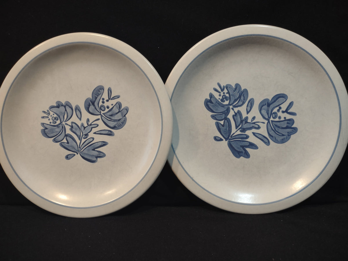 Pfaltzgraff Yorktowne blue floral plate with ruler showing approximately 10 inch diameter