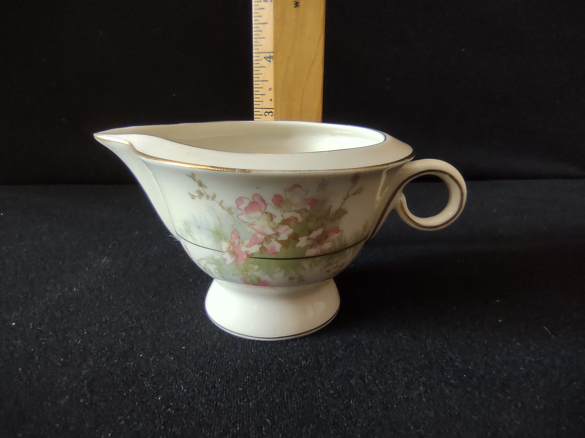 Vintage Theodore Haviland New York Apple Blossom Creamer [7225]