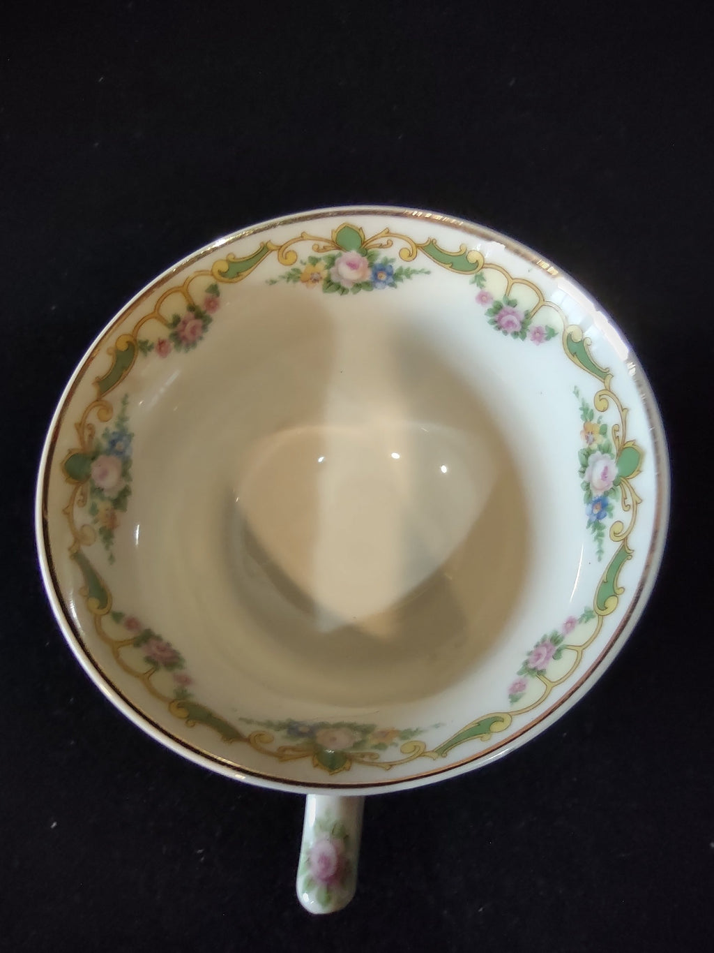 Vintage Gold Scroll Pink Rose Floral Footed Tea Cup - bottom view