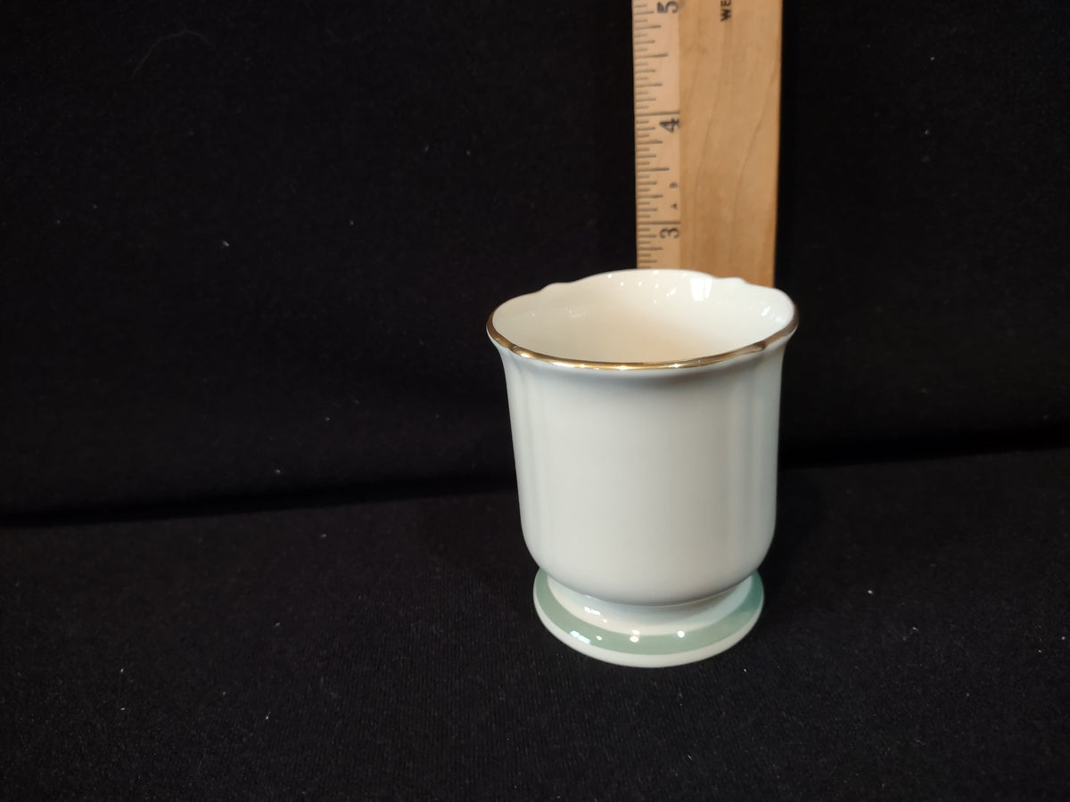 Vintage Frederik Lunning Lily of the Valley Footed Porcelain Cachepot - botanical motif side