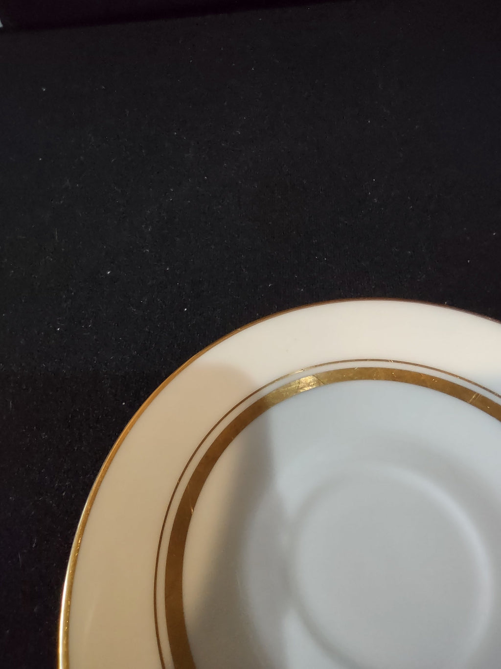 Oxford Bone China Andover saucer - front view showing gold band pattern