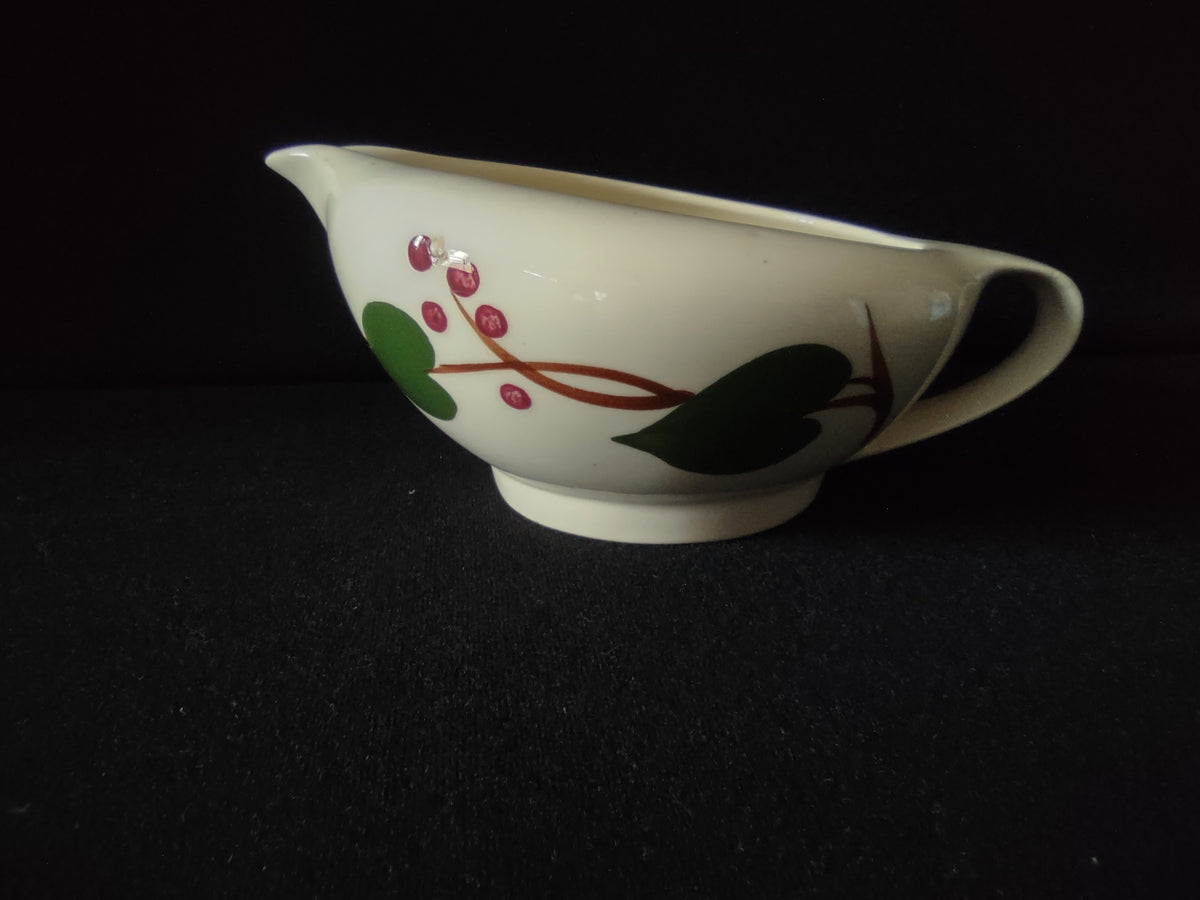 Vintage Blue Ridge Southern Potteries Off-White Gravy Boat [7249]