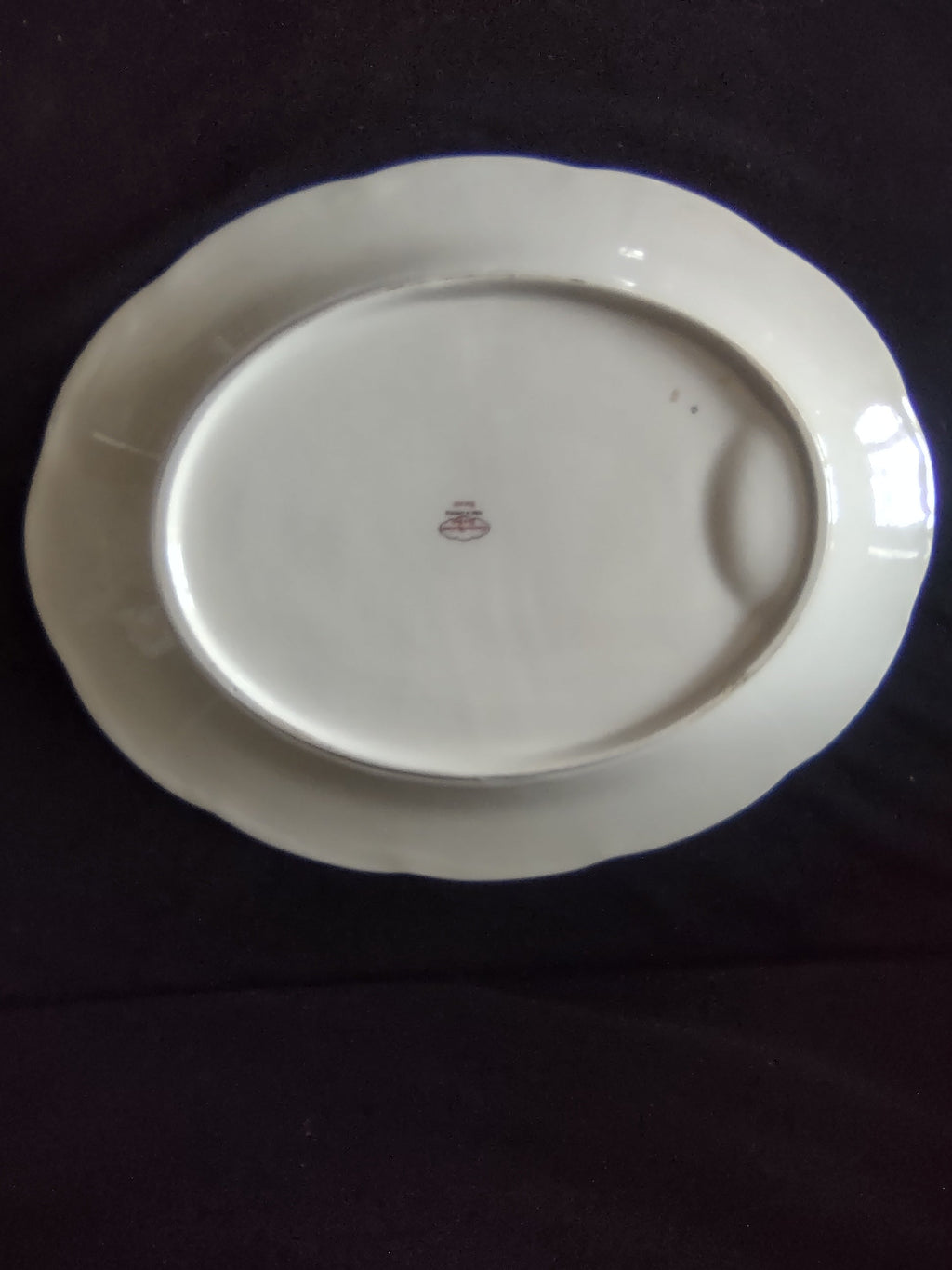 Theodore Haviland Dorset platter additional floral detail