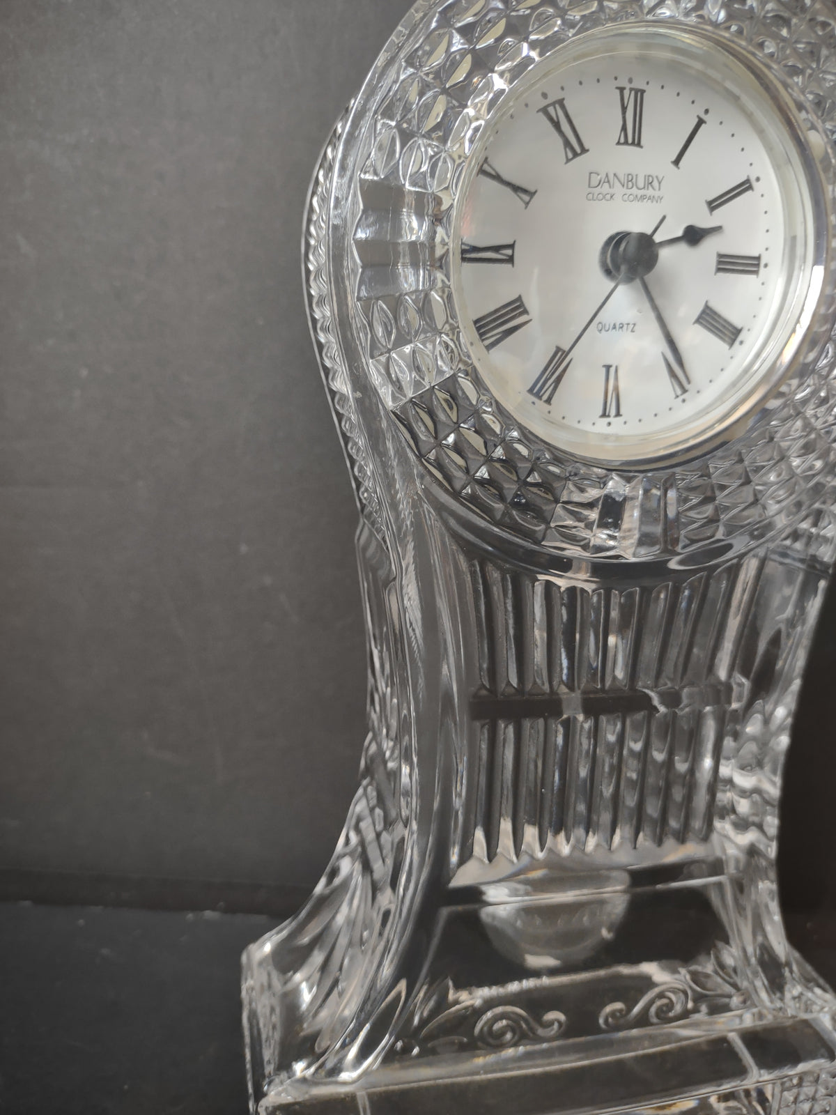Vintage Danbury Clock Co Lead Crystal Mantel Clock Not Working [7344]