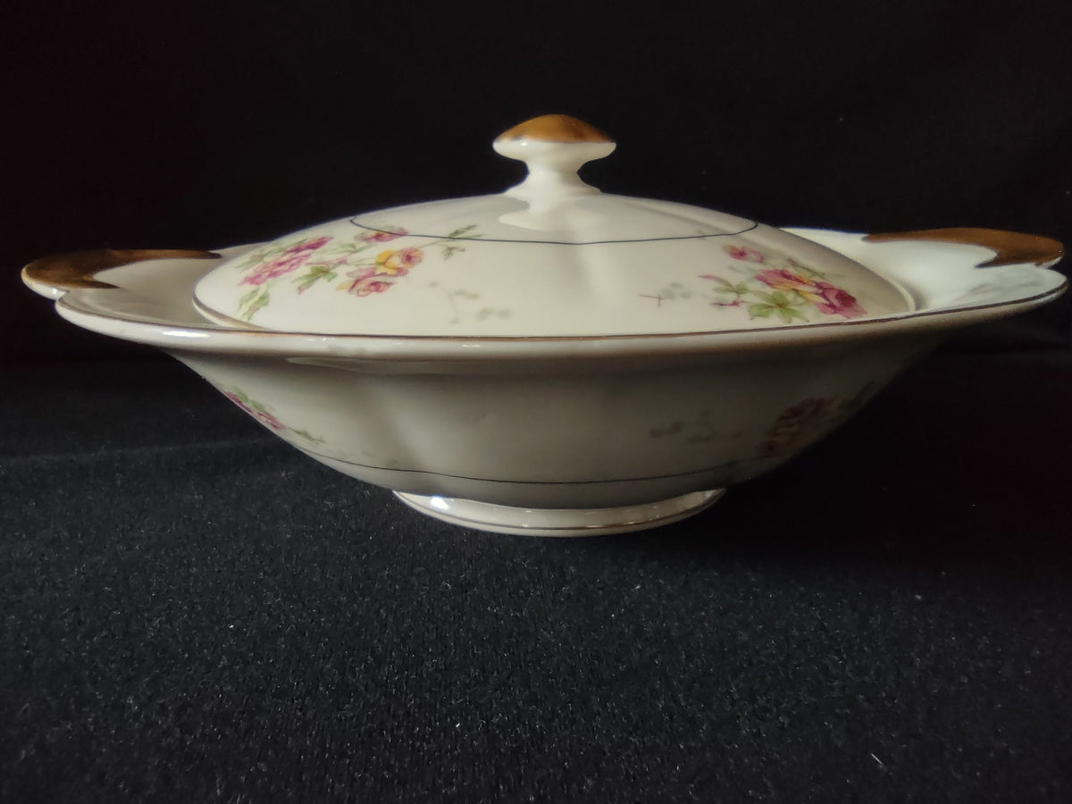 Vintage Theodore Haviland NY Dorset bowl interior with ruler showing 10 inch width