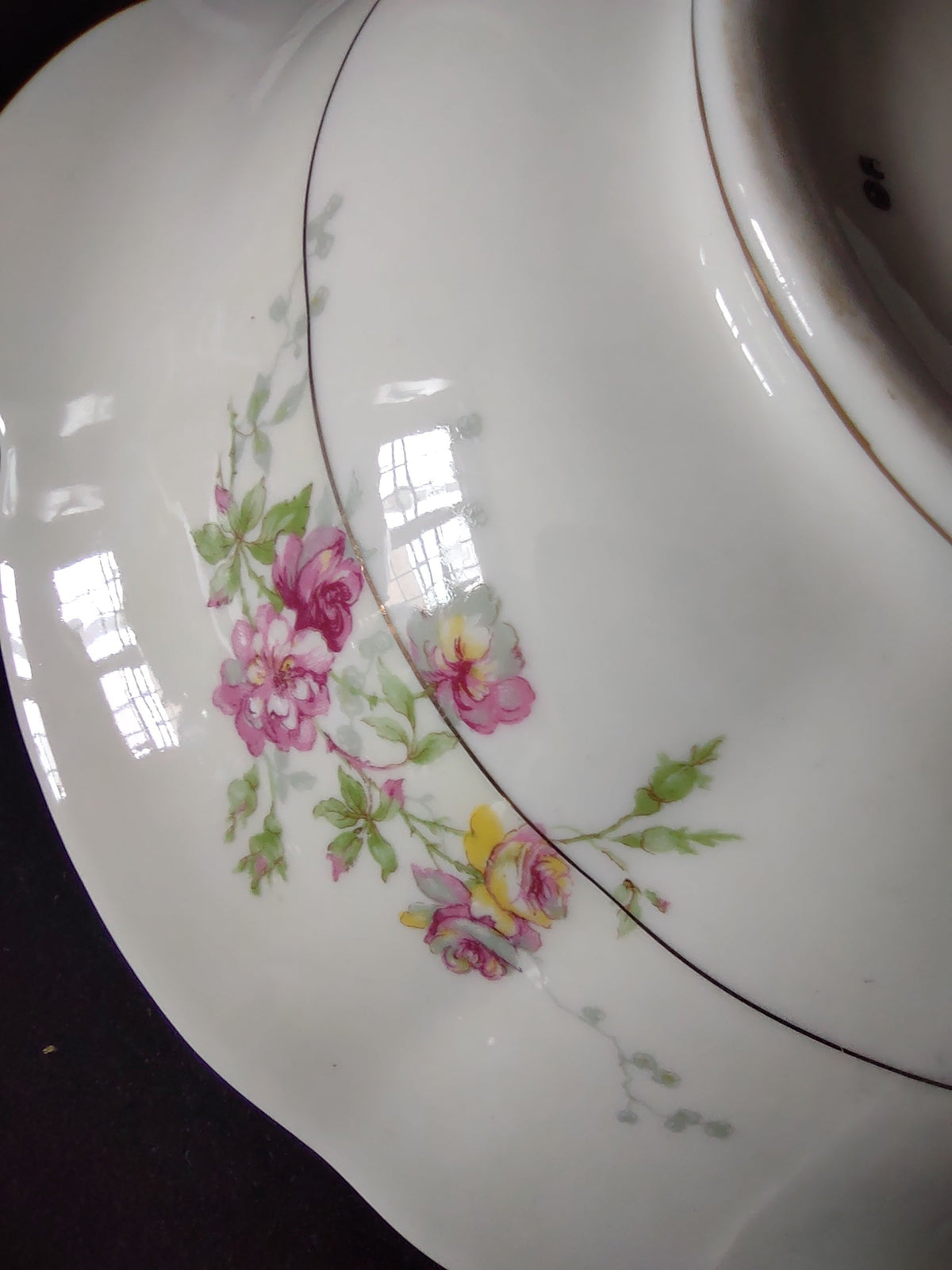 Vintage Theodore Haviland NY Dorset bowl floral pattern detail