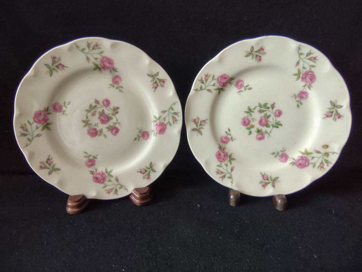 Theodore Haviland New York Delaware pattern plate backstamp monogram mark on off-white base