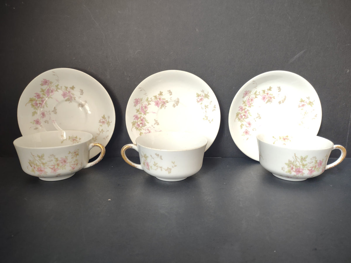 Vintage O.P.Co. Syracuse China Floral Cup & Saucer Set of 3 [7283]
