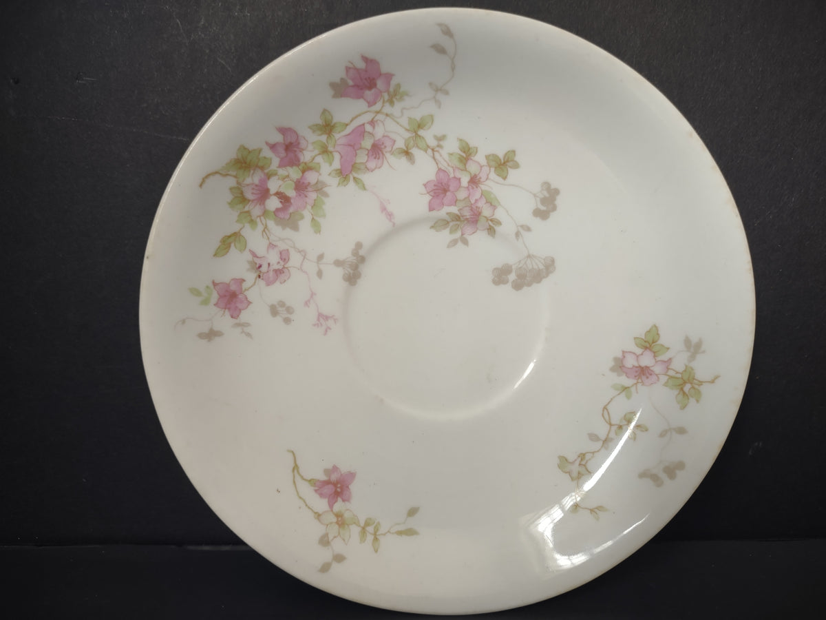 Vintage O.P.Co. Syracuse China Floral Cup & Saucer Set of 3 [7283]