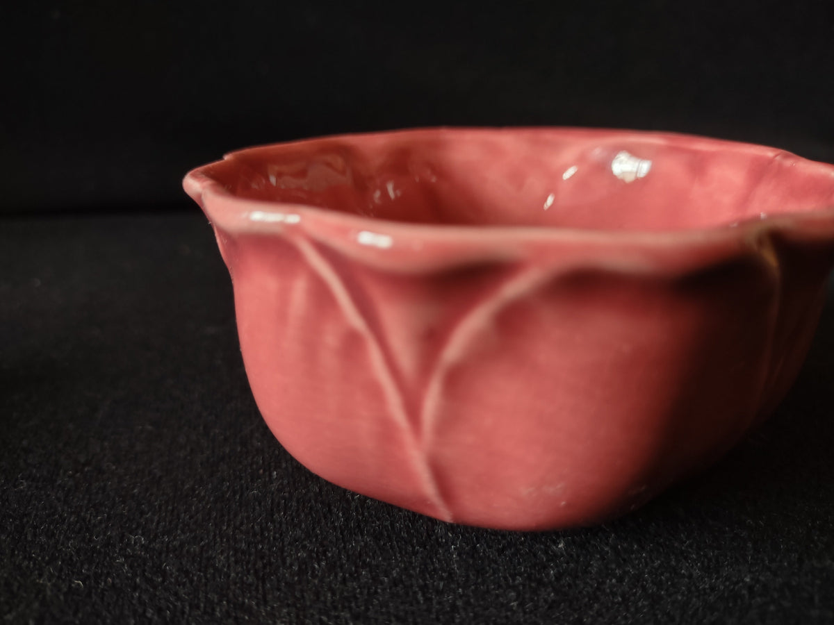 Vintage pink tulip creamer and open sugar bowl set side view showing full profile