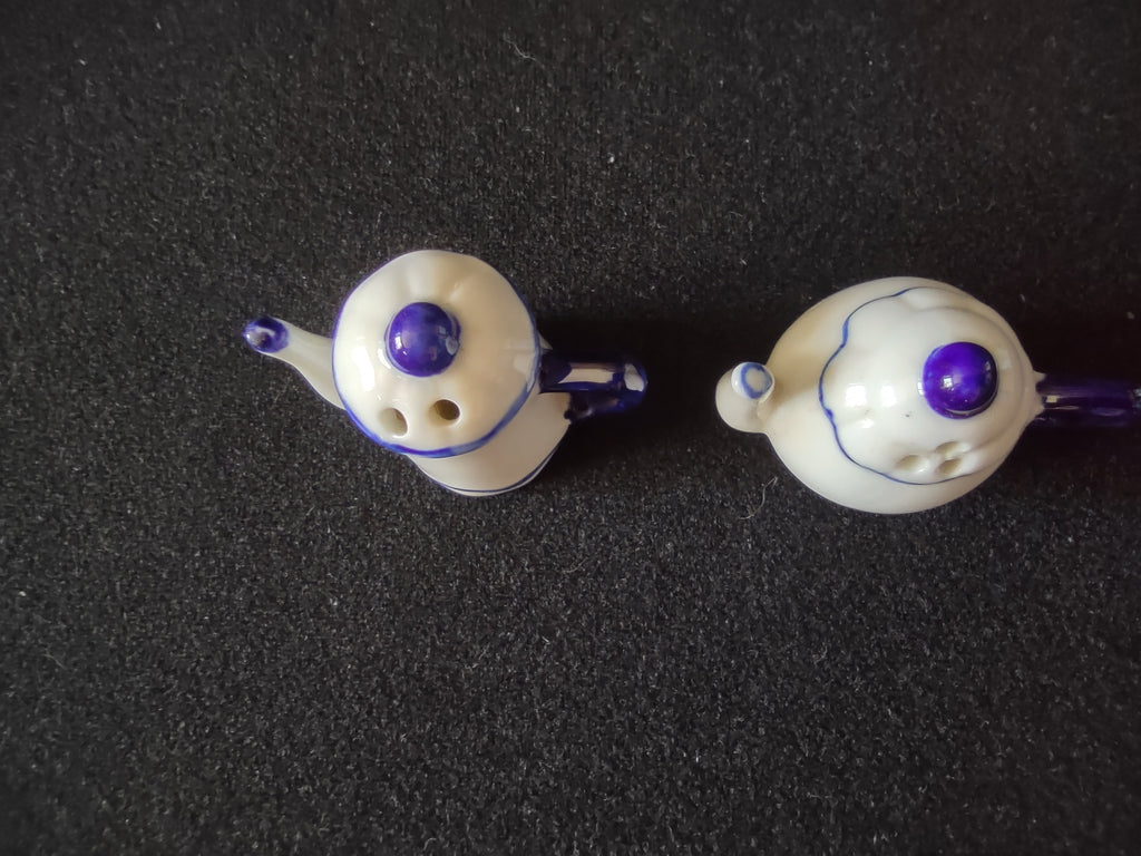 Vintage Ceramic Teapot Salt & Pepper Shakers Blue & Off-White Set of 2 [7307]
