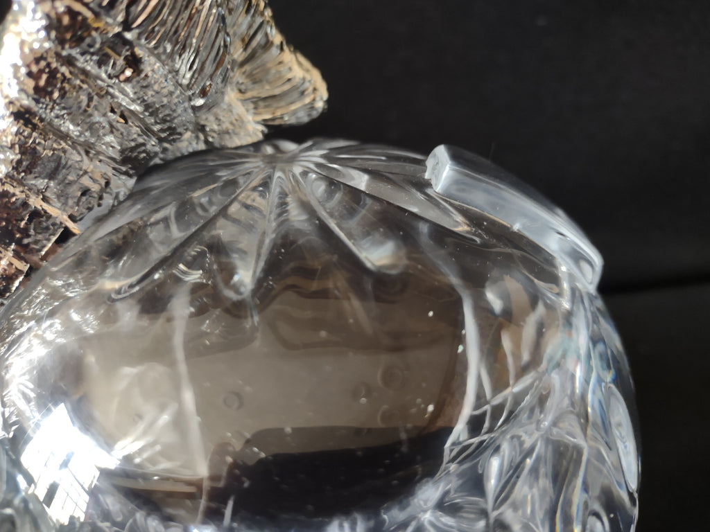 Vintage Bradford Exchange Thomas Kinkade Let It Snow Crystal For Parts NOT WORKING [3773]