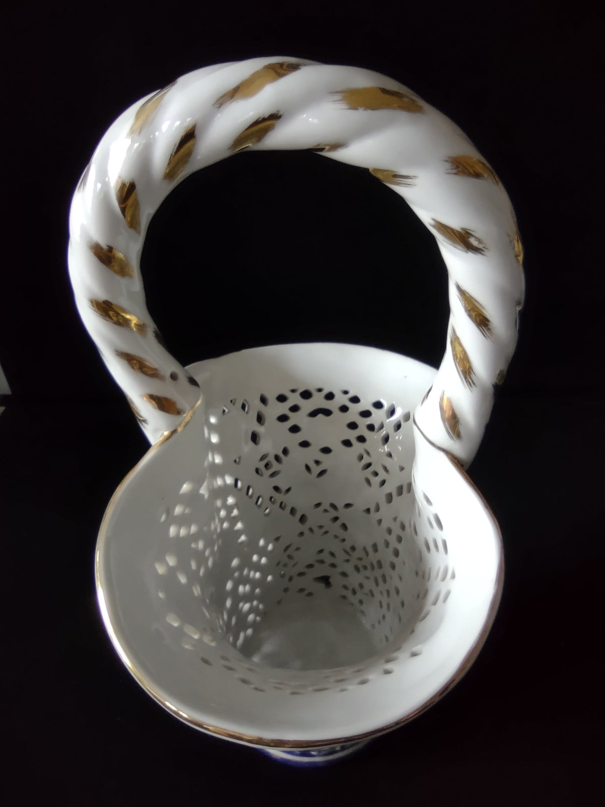 Vintage Hand Painted Fine Porcelain Blue Gold Reticulated Basket - close-up of blue floral heart cartouche and scale pattern